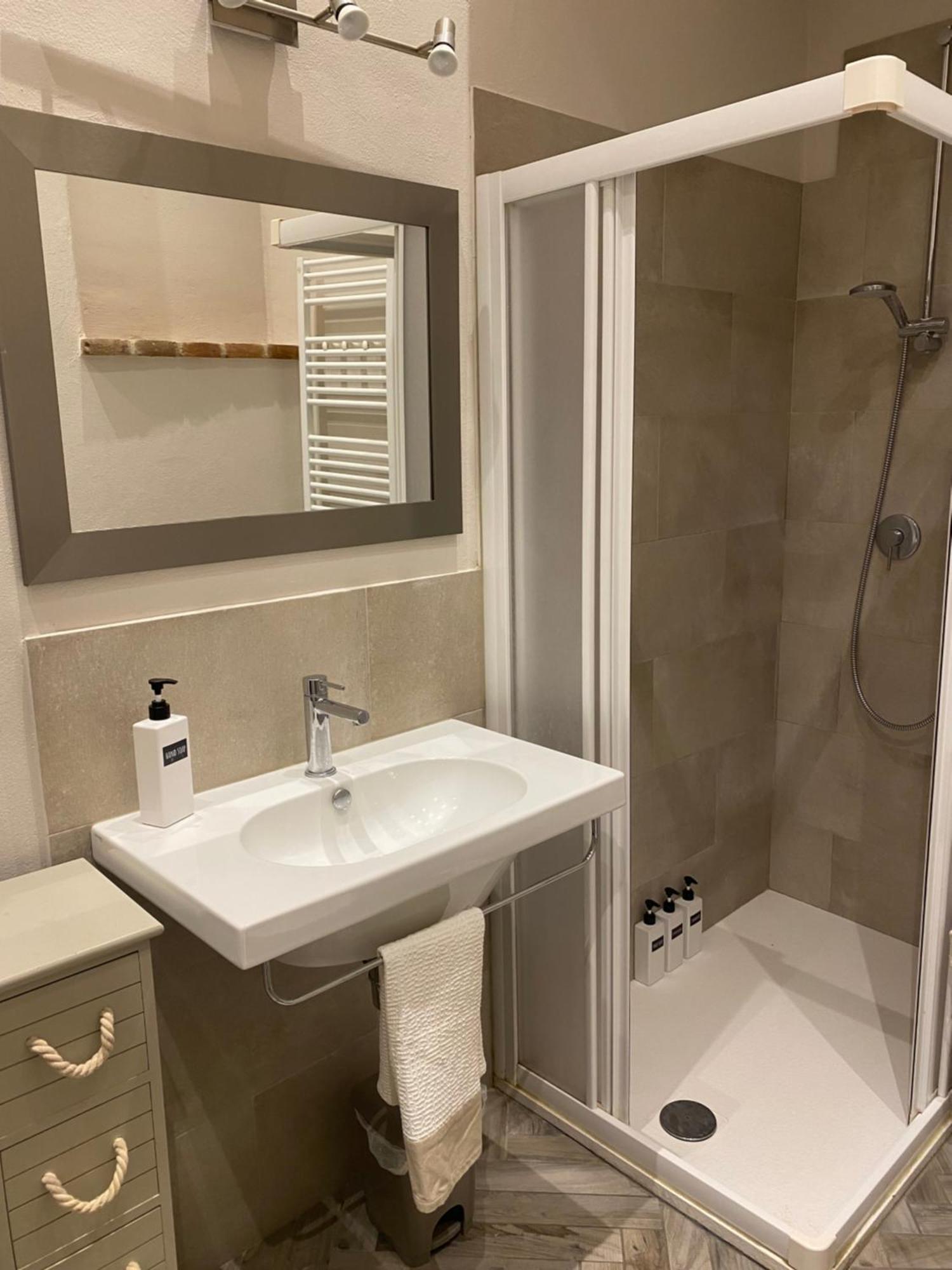 סיינה Loft Vicolo Di Vallepiatta 2 Min Piazza Del Campo Con Parcheggio מראה חיצוני תמונה